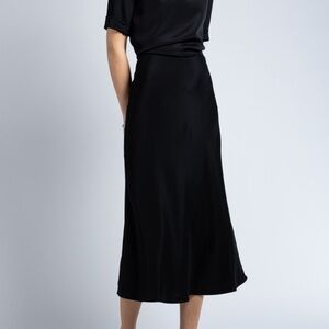 Kathie Lee Collection Women’s Black Formal Maxi Skirt!